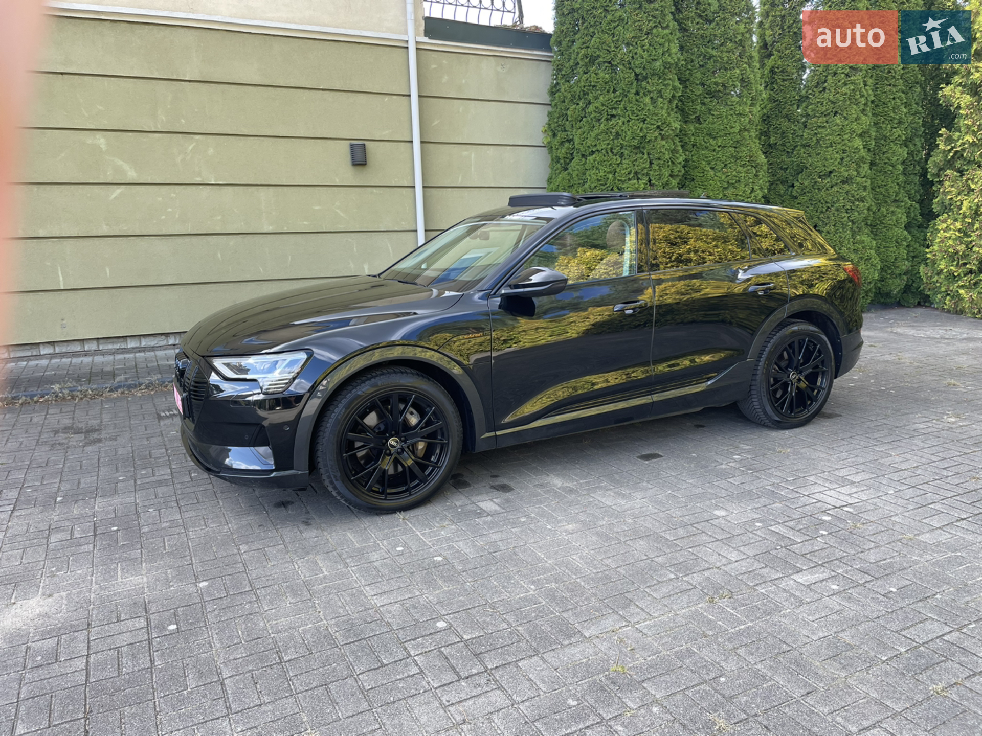 2022 Audi e-tron - мініатюра 13