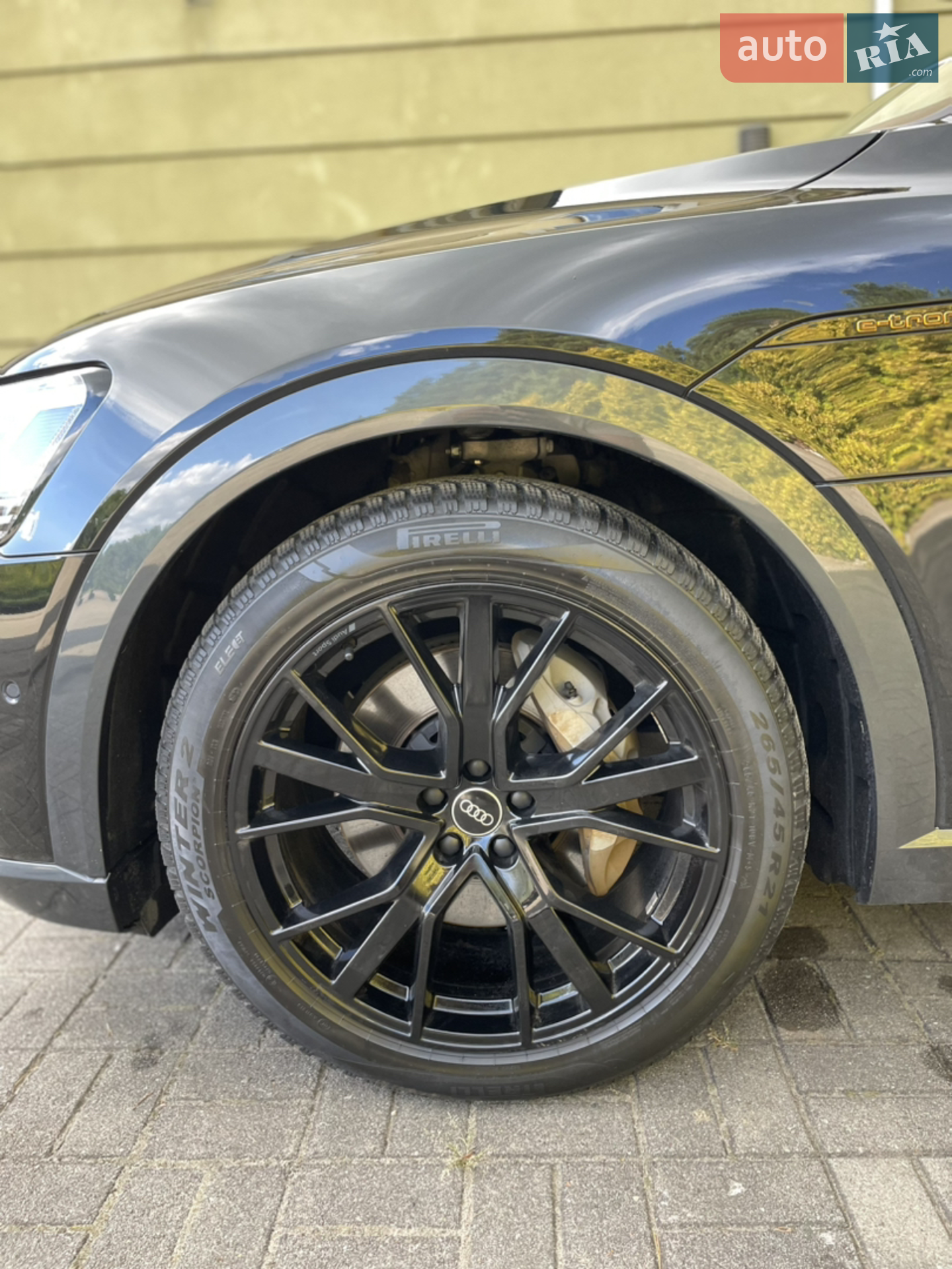 2022 Audi e-tron - мініатюра 20