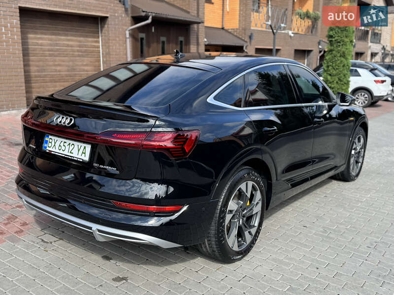 Внедорожник / Кроссовер Audi e-tron 2021 в Хмельницком