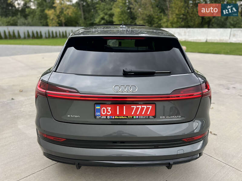 Позашляховик / Кросовер Audi e-tron 2021 в Луцьку