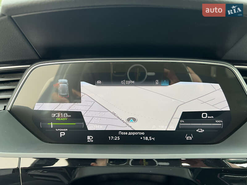 Позашляховик / Кросовер Audi e-tron 2021 в Луцьку