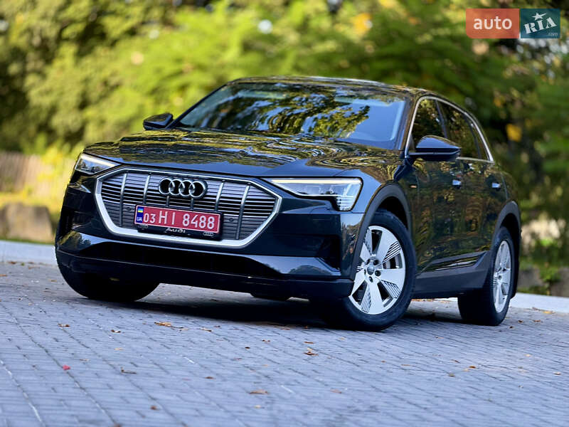 Audi e-tron 2019