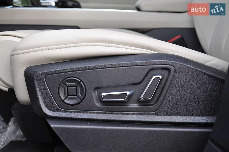 Внедорожник / Кроссовер Audi e-tron 2019 в Киеве