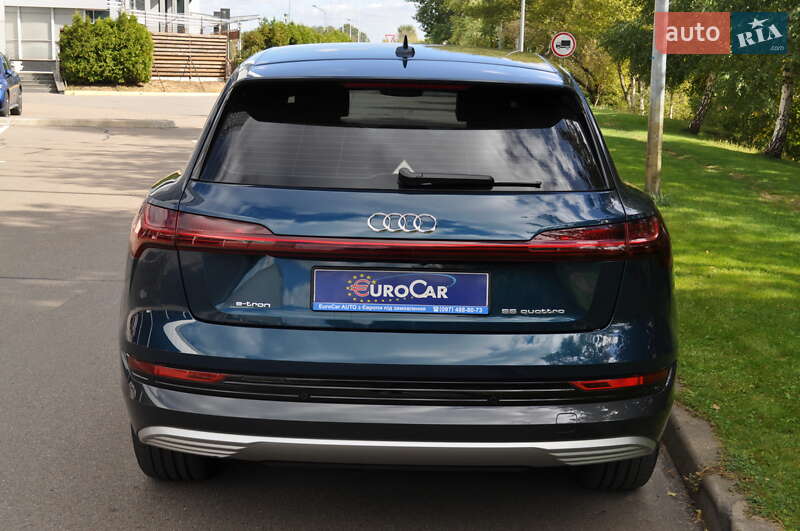 Внедорожник / Кроссовер Audi e-tron 2019 в Киеве