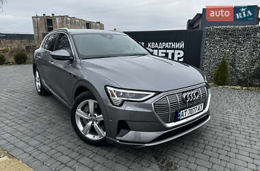 Audi e-tron 2019