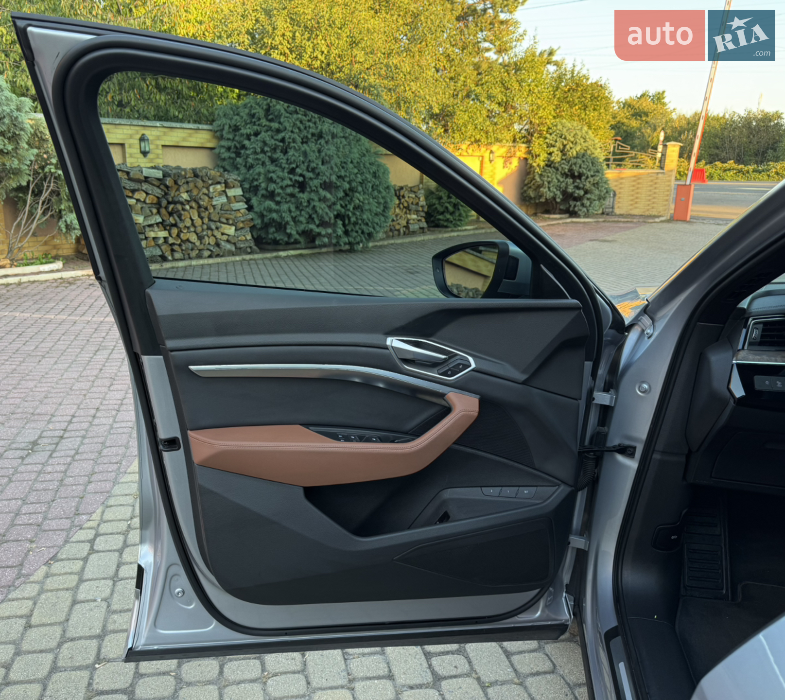 2022 Audi e-tron - мініатюра 32
