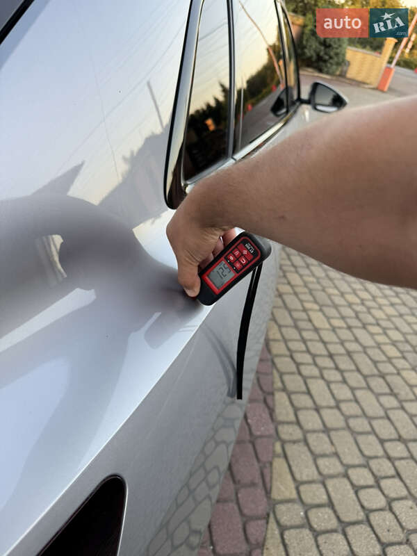 Позашляховик / Кросовер Audi e-tron 2022 в Мукачевому