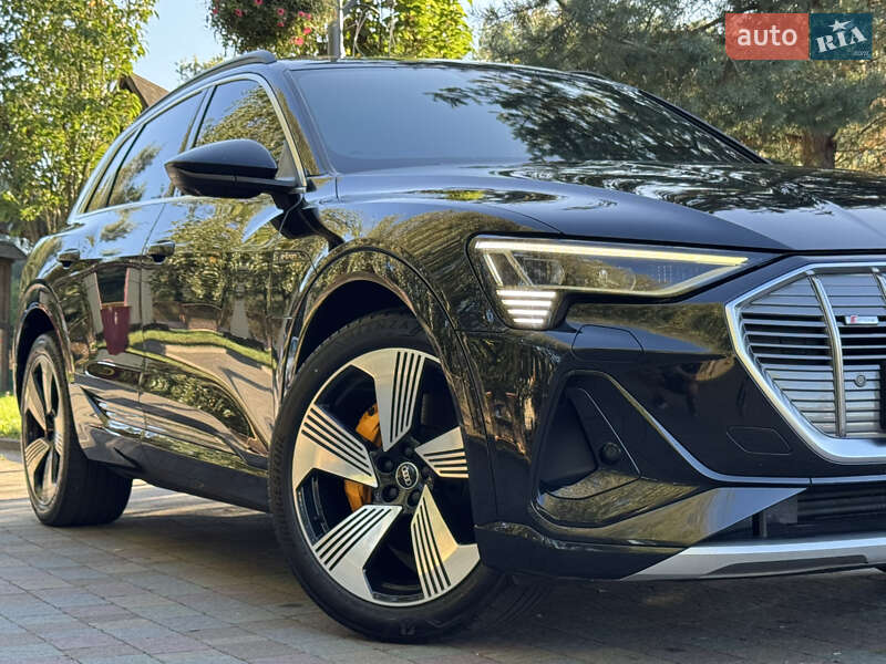 Позашляховик / Кросовер Audi e-tron 2020 в Дрогобичі