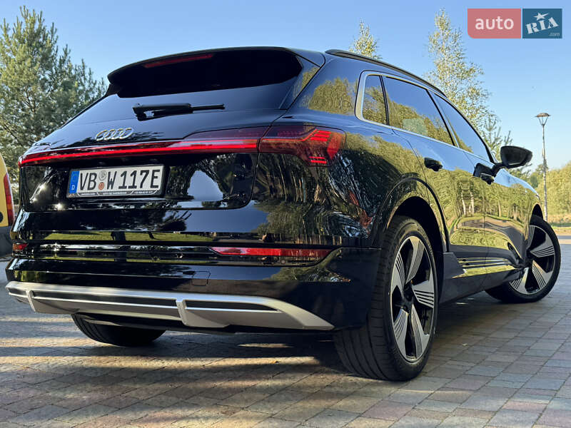 Позашляховик / Кросовер Audi e-tron 2020 в Дрогобичі