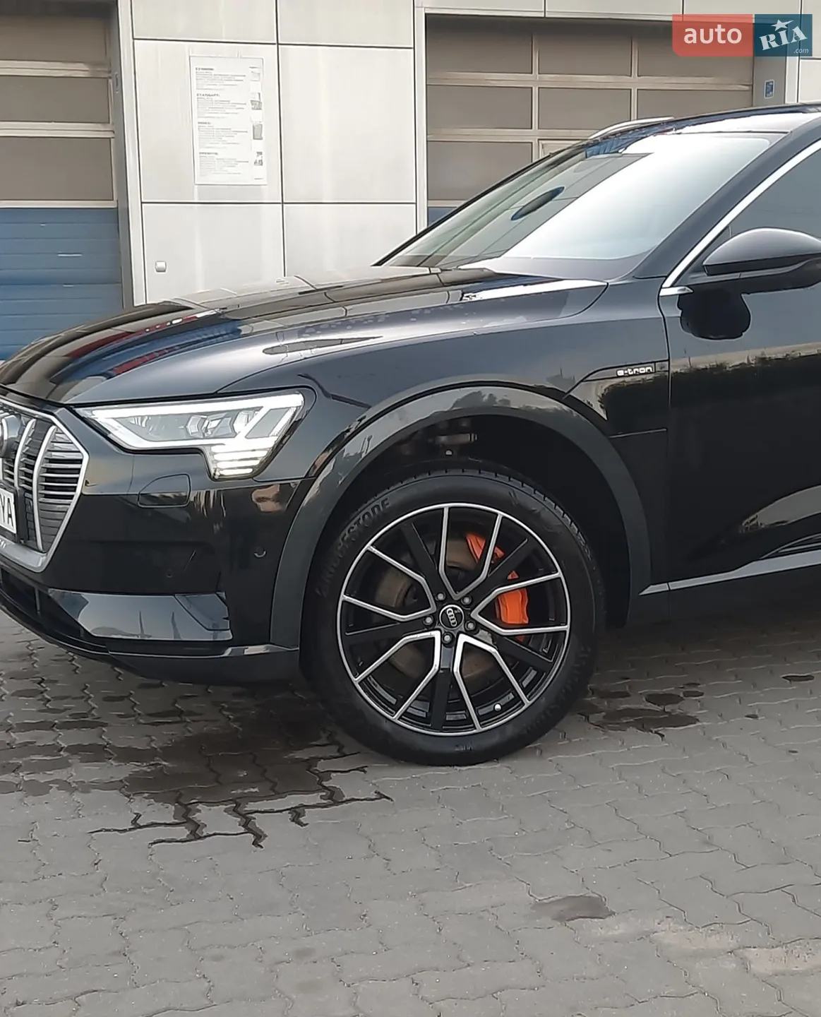 2020 Audi e-tron - мініатюра 16