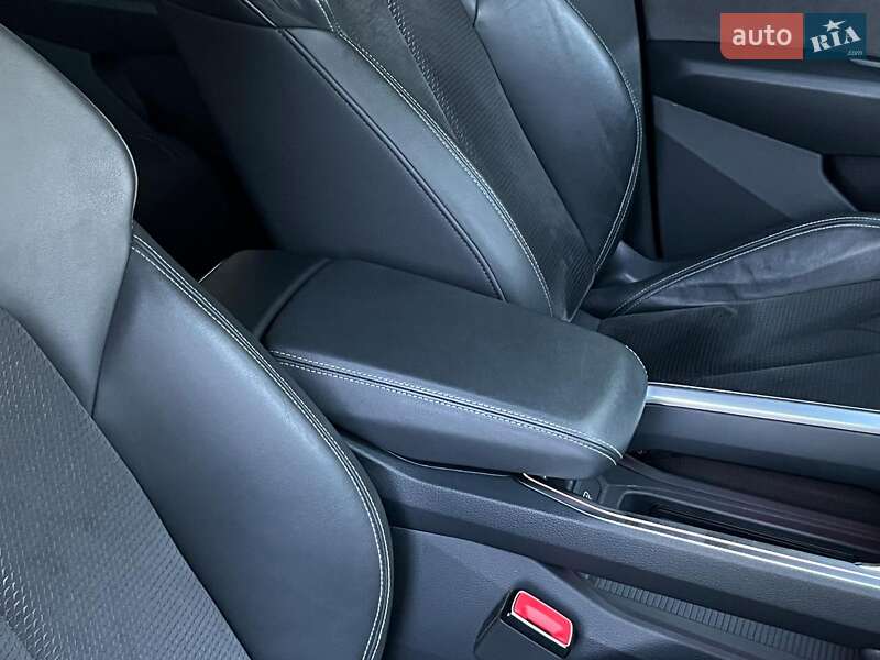 Внедорожник / Кроссовер Audi e-tron 2021 в Киеве фото 24 Внедорожник / Кроссовер Audi e-tron 2021 в Киеве