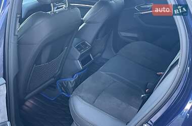 Позашляховик / Кросовер Audi e-tron 2021 в 