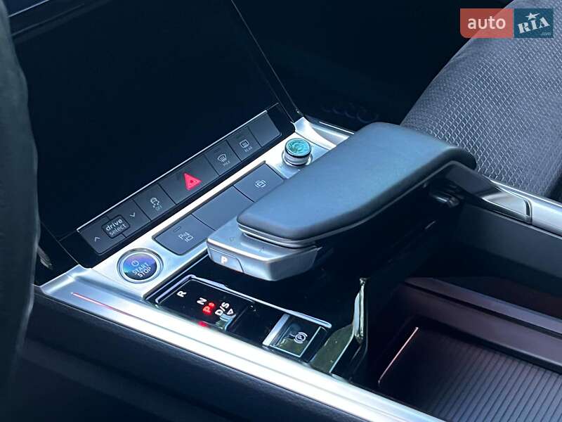 Внедорожник / Кроссовер Audi e-tron 2021 в Киеве фото 36 Внедорожник / Кроссовер Audi e-tron 2021 в Киеве