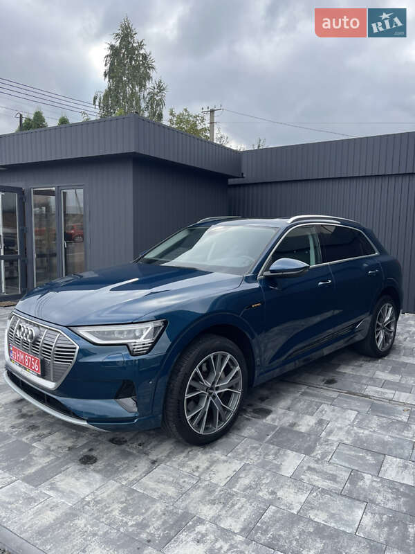 Позашляховик / Кросовер Audi e-tron 2020 в Луцьку