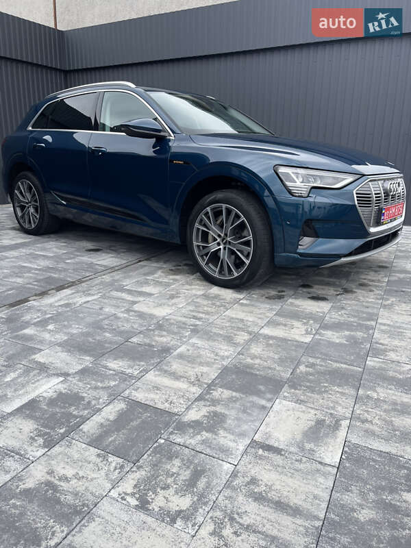 Позашляховик / Кросовер Audi e-tron 2020 в Луцьку