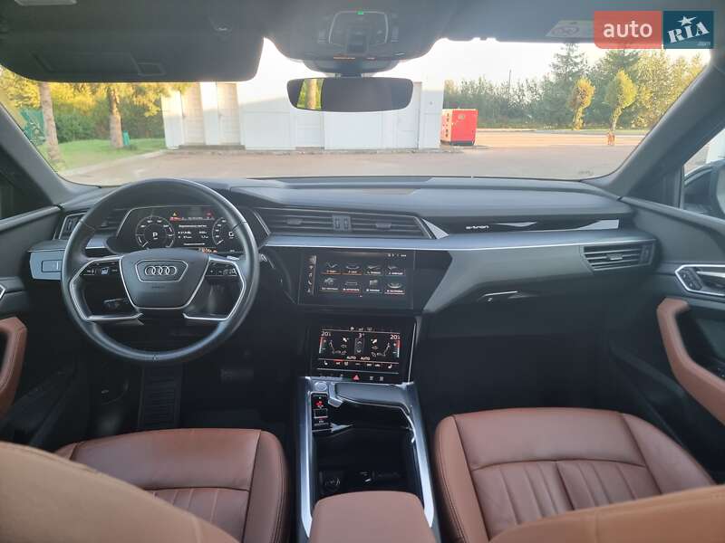Позашляховик / Кросовер Audi e-tron 2020 в Коломиї