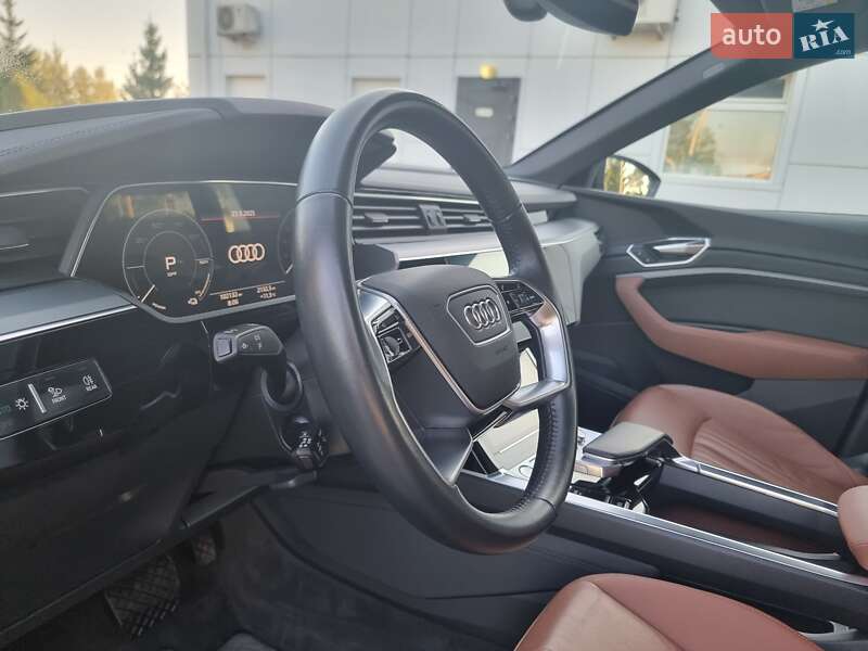 Позашляховик / Кросовер Audi e-tron 2020 в Коломиї