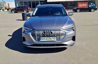Внедорожник / Кроссовер Audi e-tron 2019 в Киеве