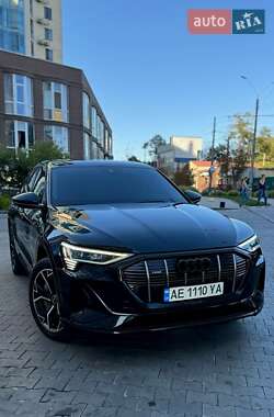 Audi e-tron 2020