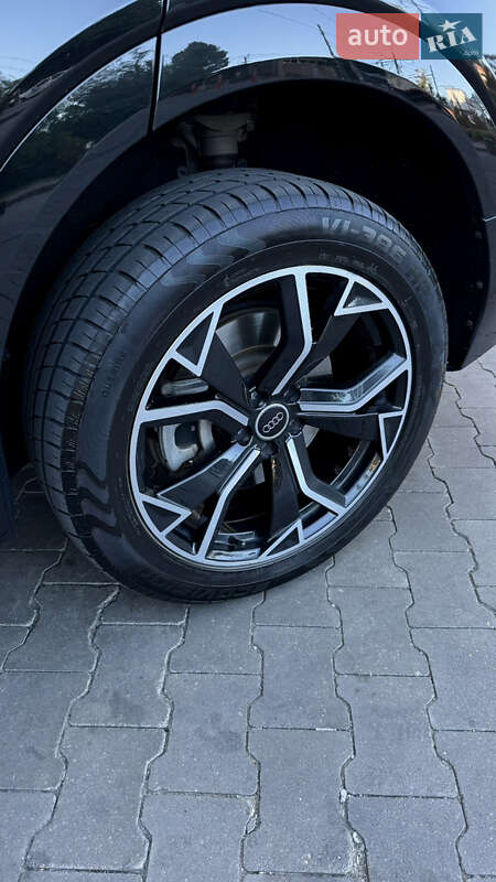 Внедорожник / Кроссовер Audi e-tron 2020 в Днепре