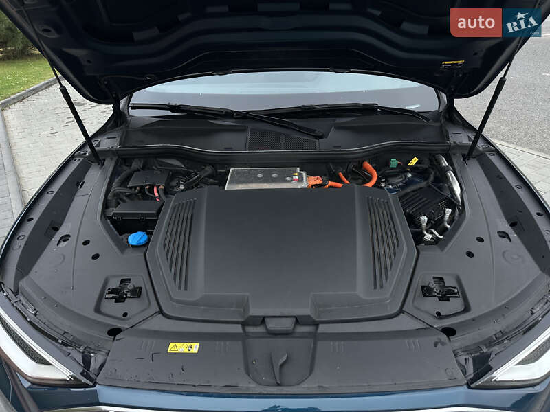 Внедорожник / Кроссовер Audi e-tron 2020 в Ровно