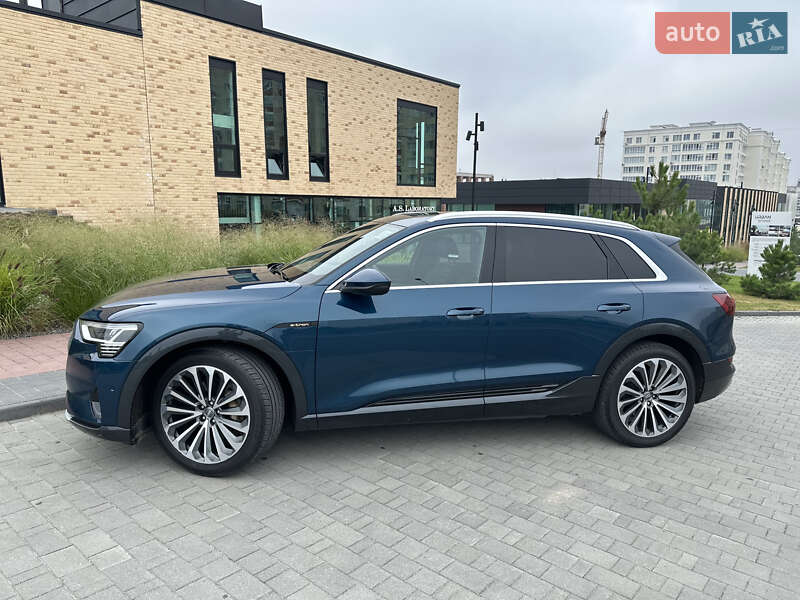 Внедорожник / Кроссовер Audi e-tron 2020 в Ровно