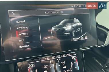Внедорожник / Кроссовер Audi e-tron 2019 в 