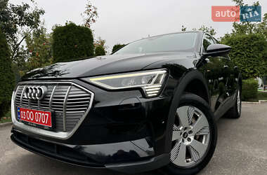 Позашляховик / Кросовер Audi e-tron 2021 в Харкові