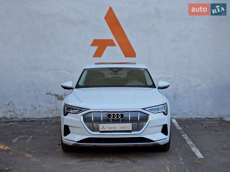 Позашляховик / Кросовер Audi e-tron 2020 в Одесі