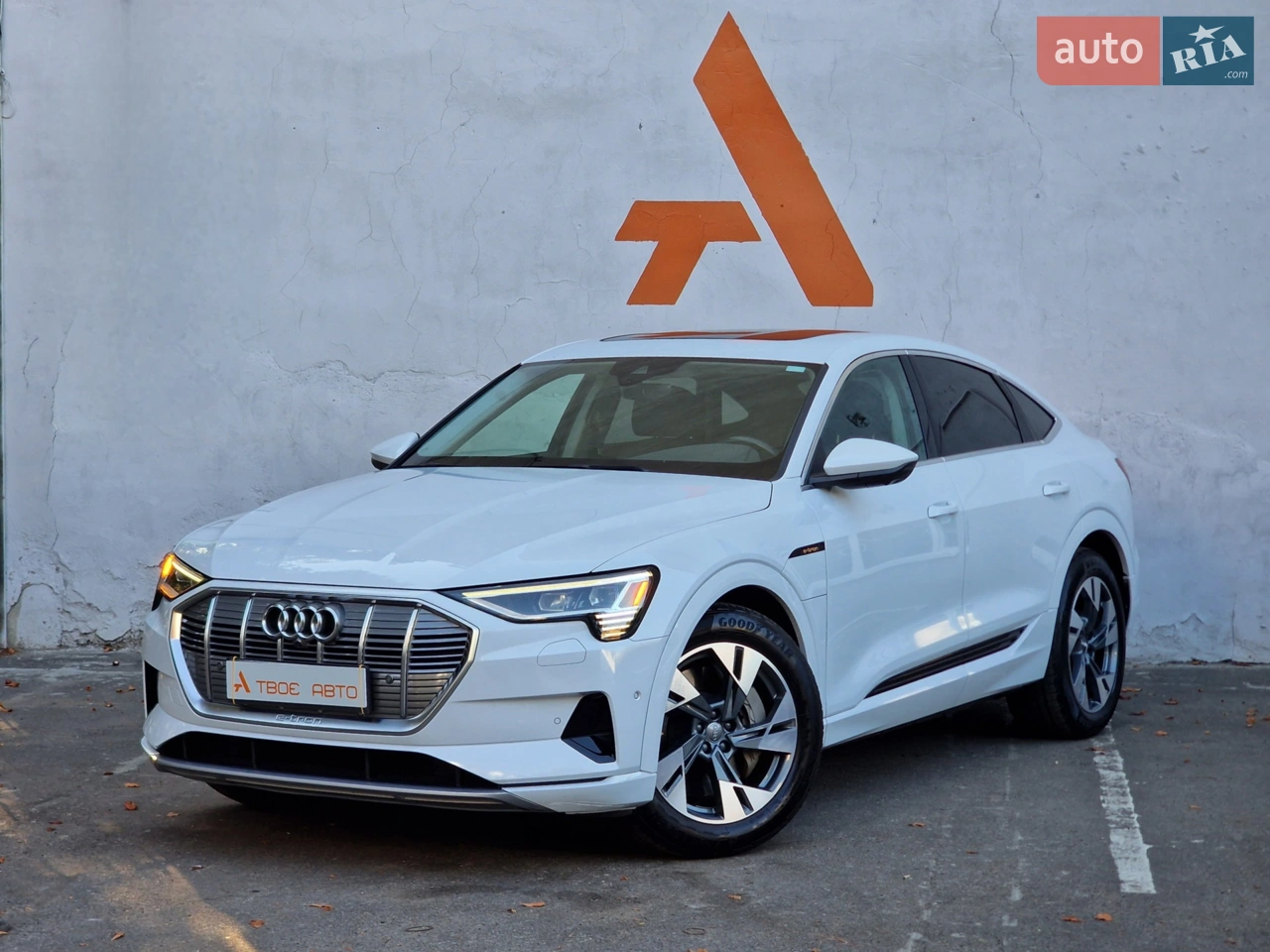 2019 Audi e-tron - мініатюра 20
