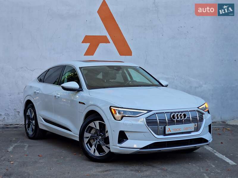 Позашляховик / Кросовер Audi e-tron 2020 в Одесі