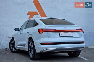 Позашляховик / Кросовер Audi e-tron 2020 в 