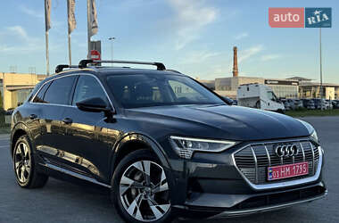 Позашляховик / Кросовер Audi e-tron 2020 в 