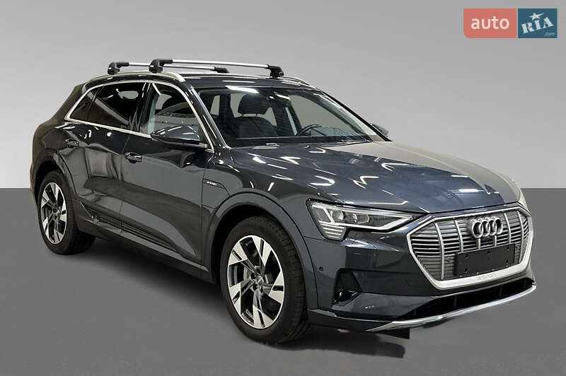 Внедорожник / Кроссовер Audi e-tron 2020 в Львове