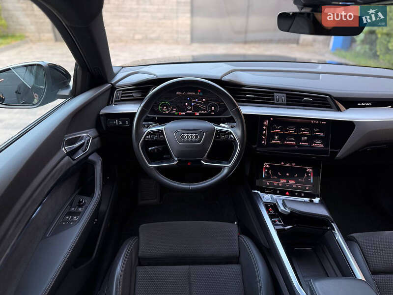 Внедорожник / Кроссовер Audi e-tron 2020 в Мукачево
