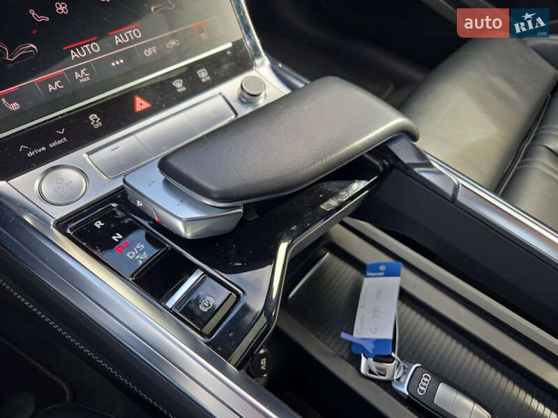 Внедорожник / Кроссовер Audi e-tron 2019 в Харькове