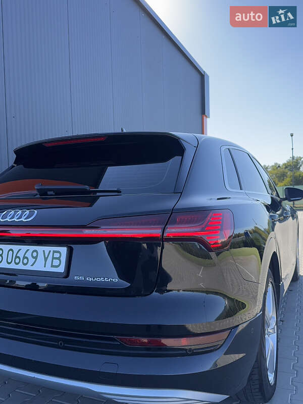 Внедорожник / Кроссовер Audi e-tron 2019 в Виннице