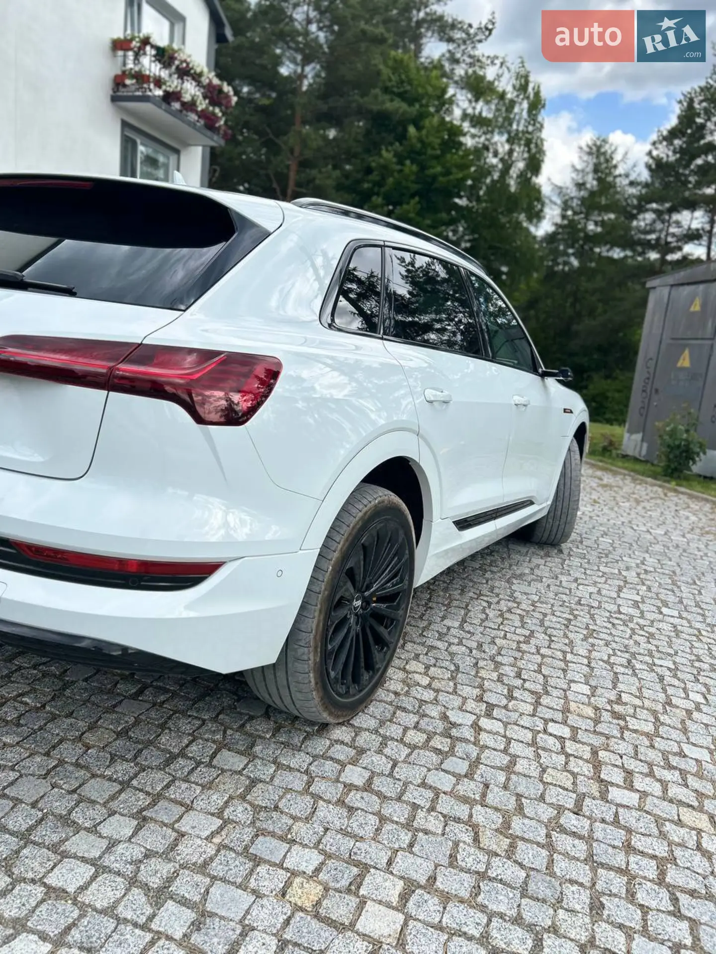 2019 Audi e-tron - мініатюра 6