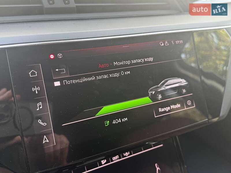 Позашляховик / Кросовер Audi e-tron 2021 в Дніпрі