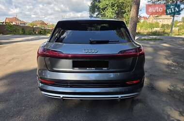 Внедорожник / Кроссовер Audi e-tron 2021 в Виннице
