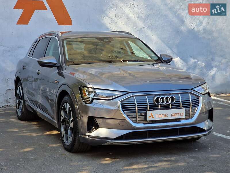 Внедорожник / Кроссовер Audi e-tron 2021 в Одессе
