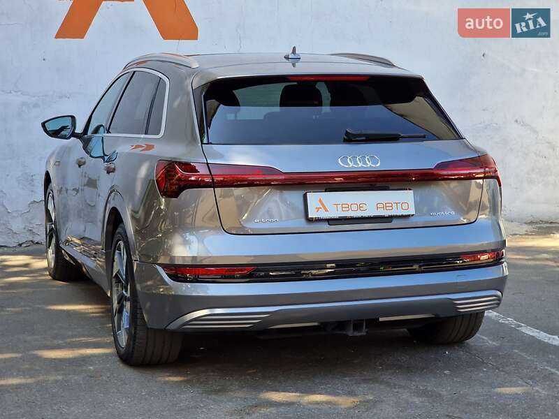 Внедорожник / Кроссовер Audi e-tron 2021 в Одессе