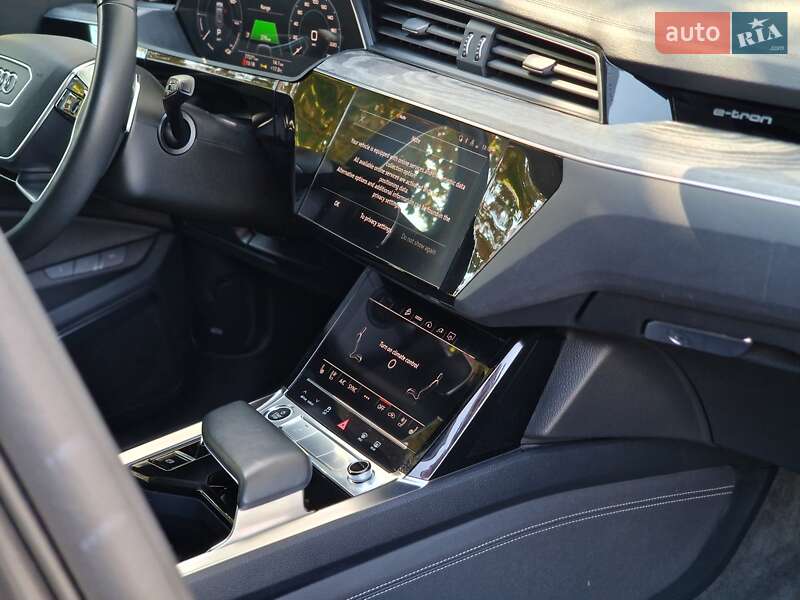 Внедорожник / Кроссовер Audi e-tron 2021 в Одессе