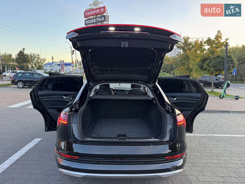 Позашляховик / Кросовер Audi e-tron 2023 в Хмельницькому
