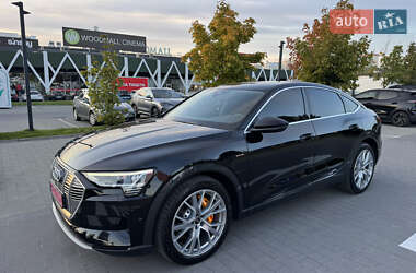 Audi e-tron 2023