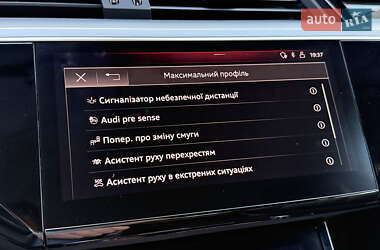Внедорожник / Кроссовер Audi e-tron 2020 в 