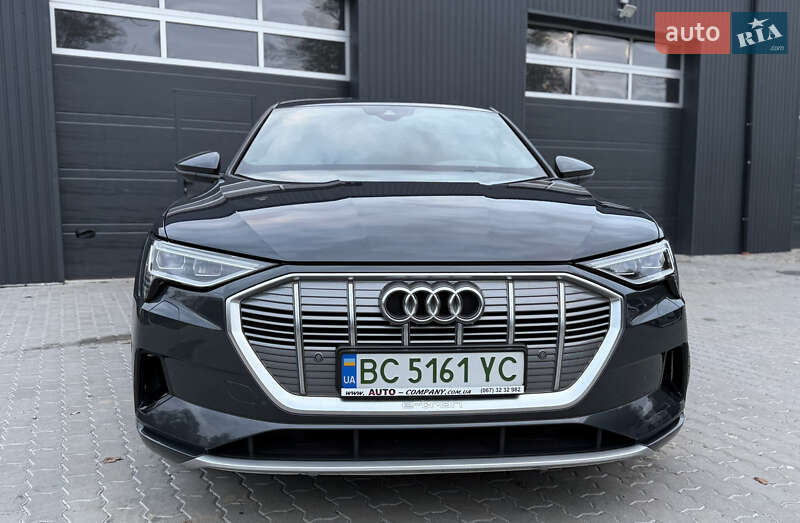 Позашляховик / Кросовер Audi e-tron 2019 в Львові
