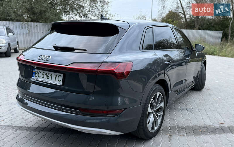 Позашляховик / Кросовер Audi e-tron 2019 в Львові