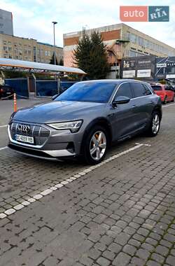 Audi e-tron 2019