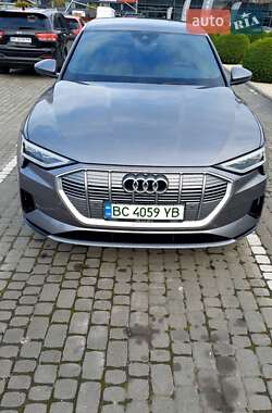 Внедорожник / Кроссовер Audi e-tron 2019 в 